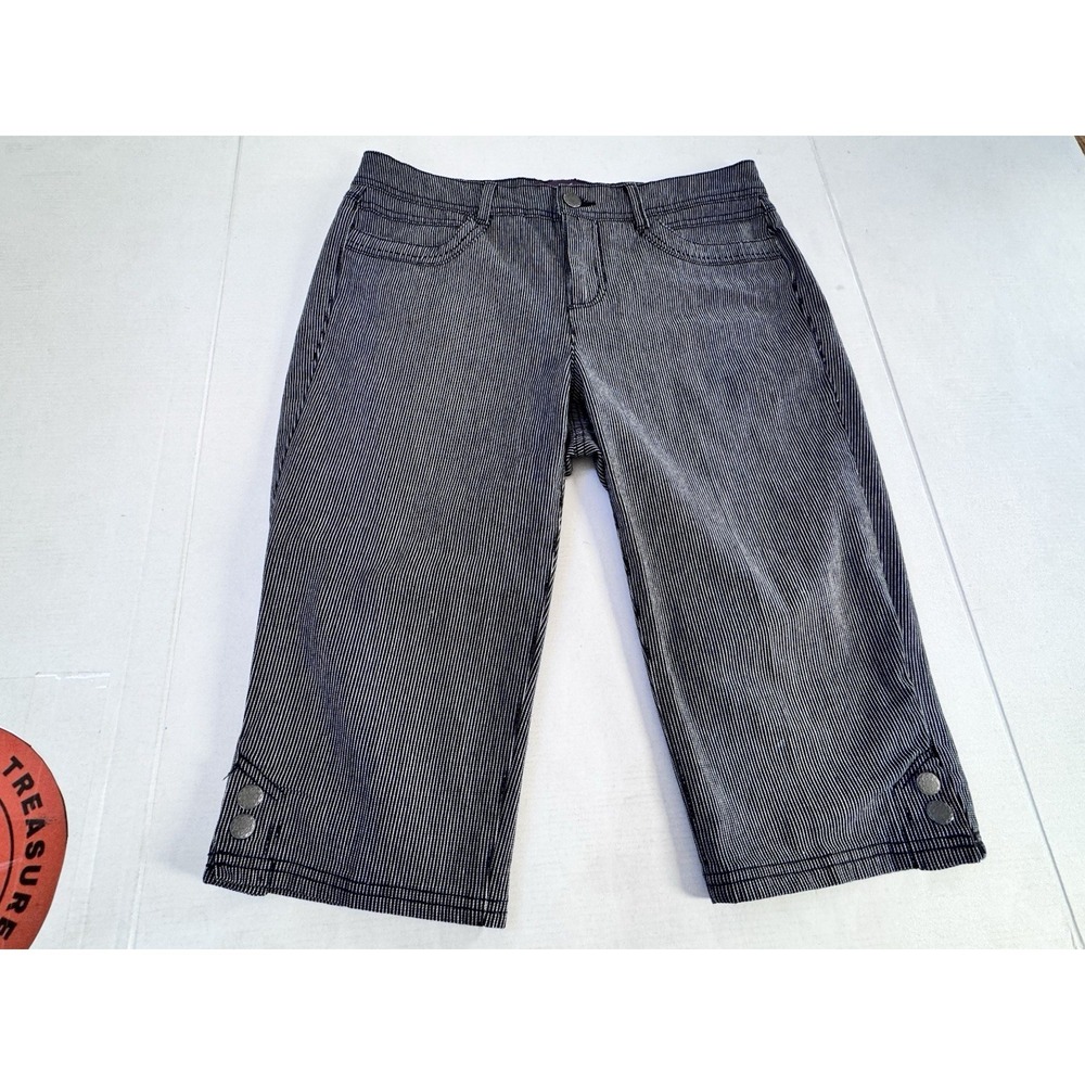 Gloria Vanderbilt Jeans Skimmer Black White Pinstripe Shorts Women Size 8 Petite